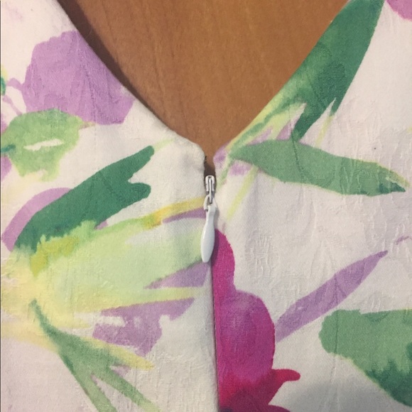 Chapp's White Floral Dress - Picture 3 of 6